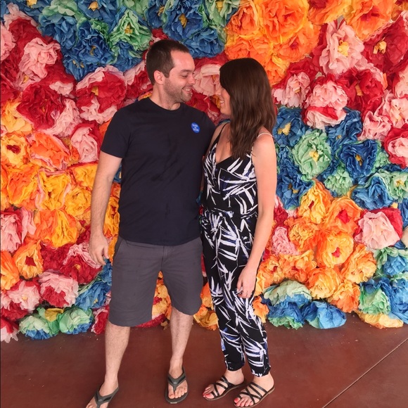 Meet your Posher! 💕 - Picture 4 of 4